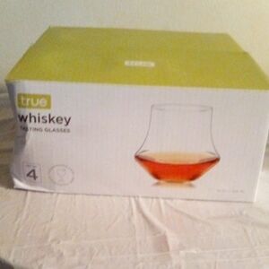 Tasting glasses set of four